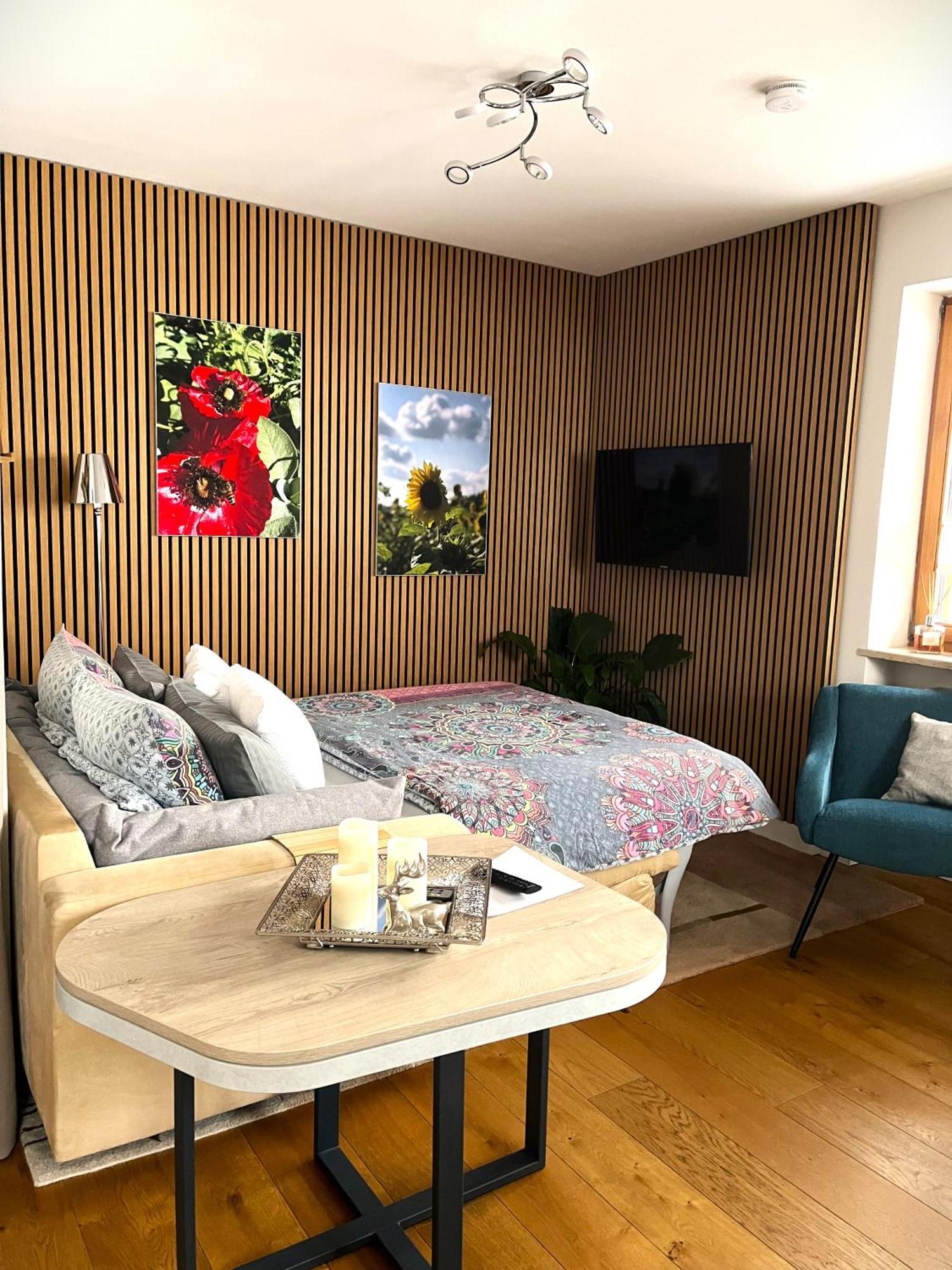 Apartment Wohlfuehlplatzl - Urgemuetlich & Ruhig Vogtareuth Екстериор снимка