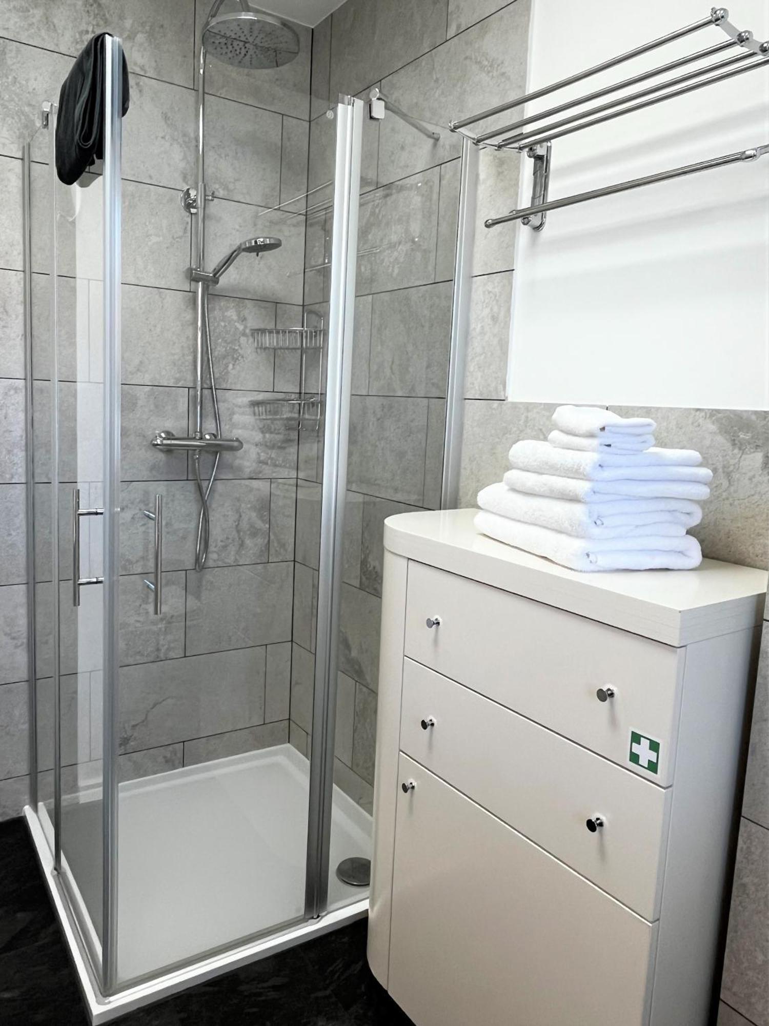 Apartment Wohlfuehlplatzl - Urgemuetlich & Ruhig Vogtareuth Екстериор снимка