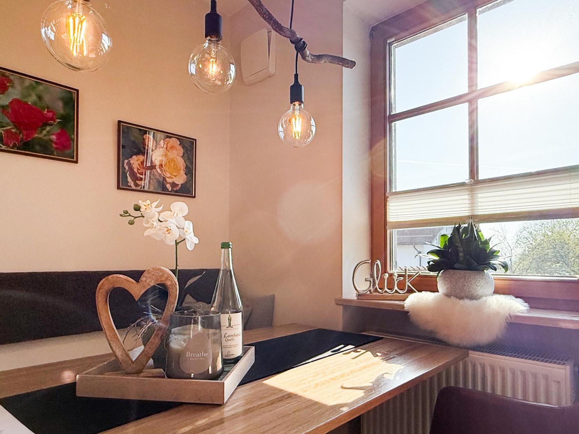 Apartment Wohlfuehlplatzl - Urgemuetlich & Ruhig Vogtareuth Екстериор снимка